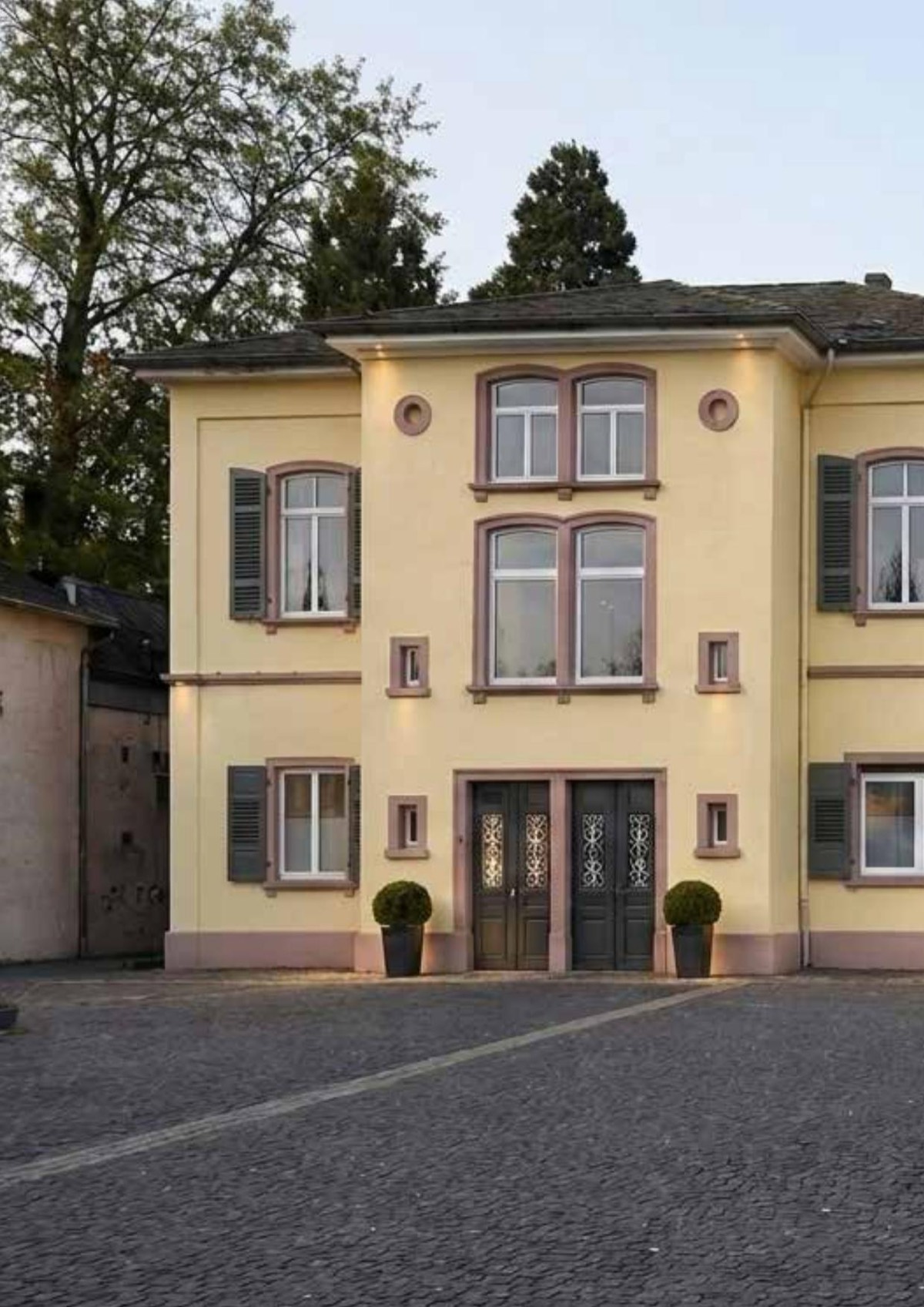 Villa des Ensembles CUVÉE15 in Walluf im Rheingau